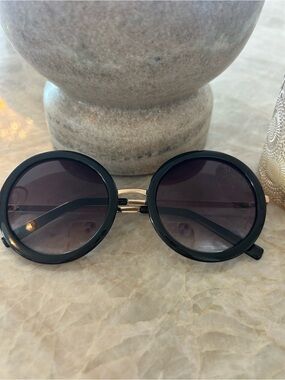 Round Black Sunglasses with Gold Bridge